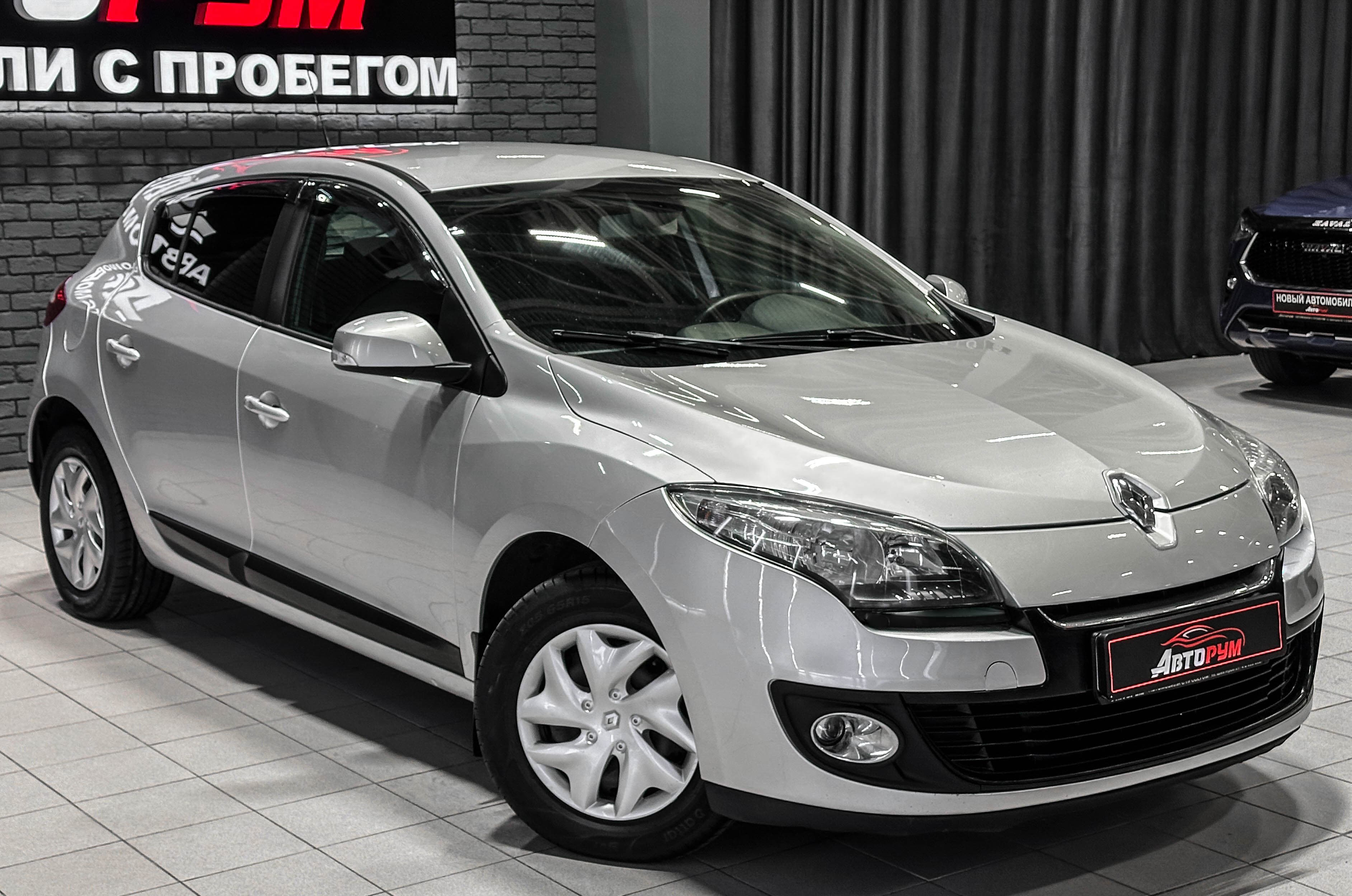 Renault Megane - 5